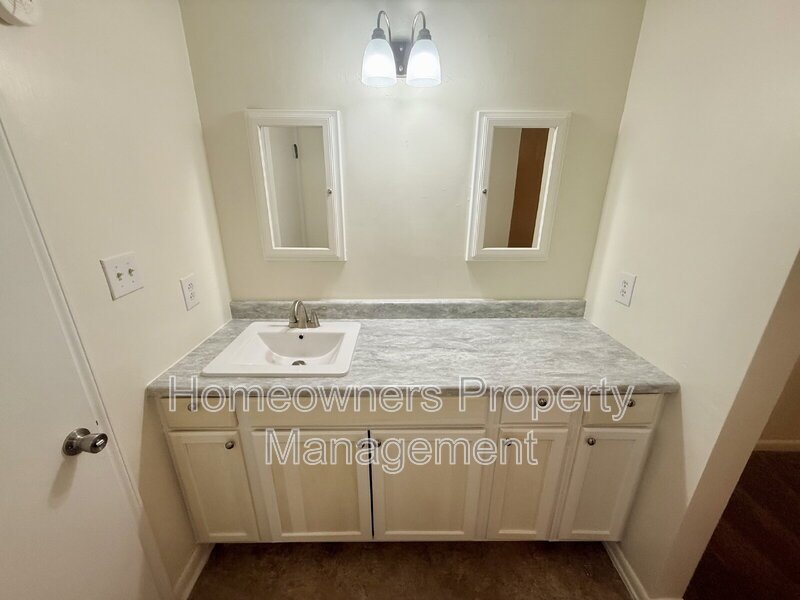 Charming 3-Bed, 2-Bath Haven at 1009 Louisburg Place, Fayetteville! property image