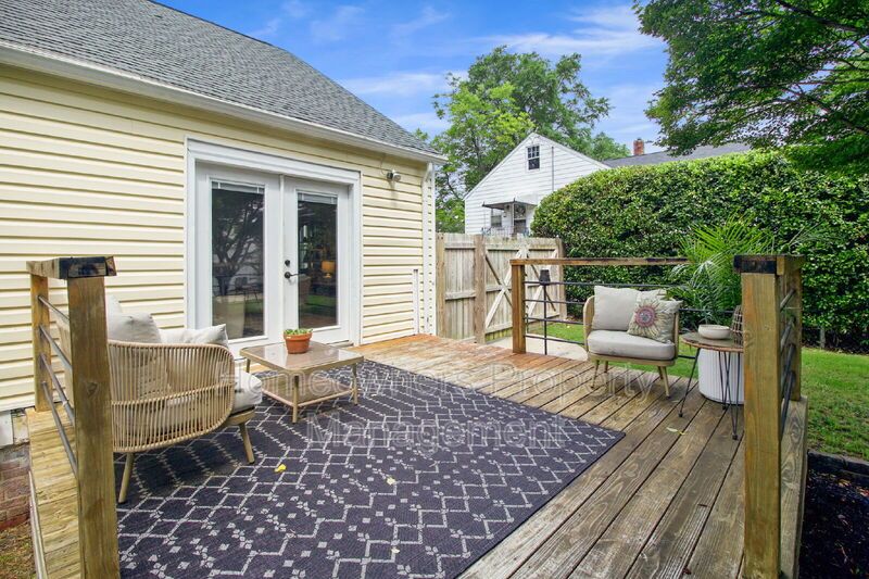 816 Winston Ave property image