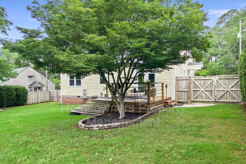 816 Winston Ave property image