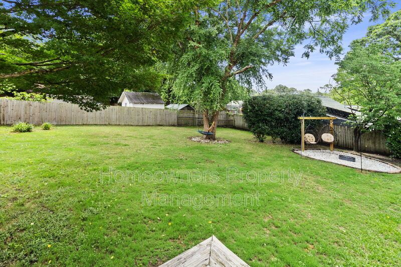 816 Winston Ave property image