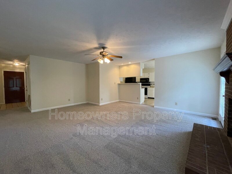 6124 Garden Court property image