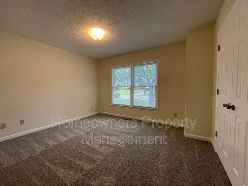 6124 Garden Court property image