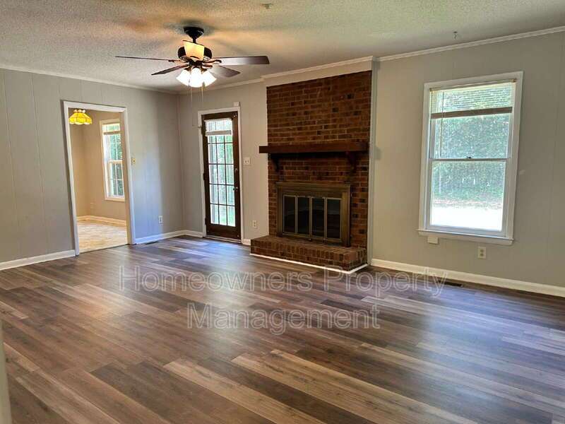 2052 Windlock Dr property image