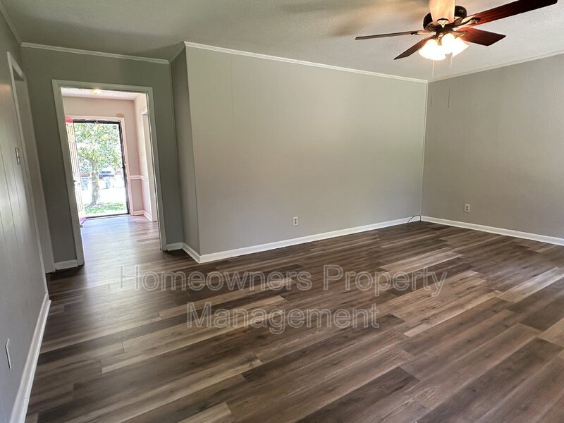 2052 Windlock Dr property image