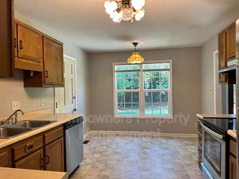 2052 Windlock Dr property image
