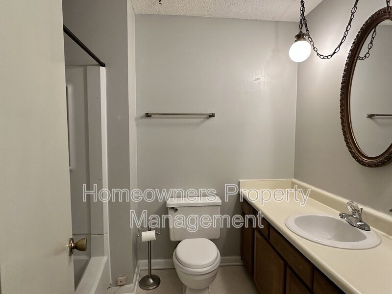2052 Windlock Dr property image