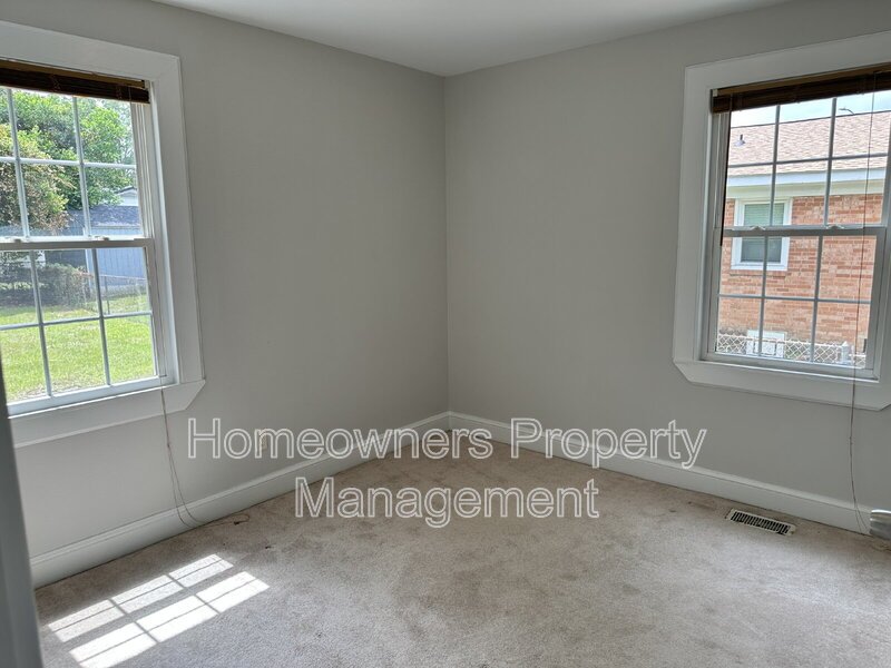 409 Boundary Ln property image