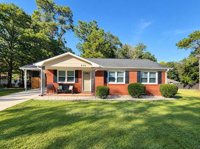 815 McNeil St, Spring Lake, NC property image