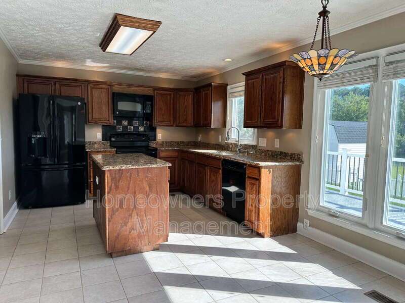 6521 Ryefield Dr property image