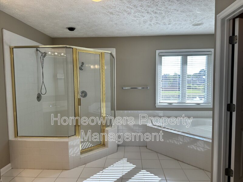 6521 Ryefield Dr property image