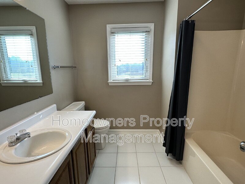 6521 Ryefield Dr property image