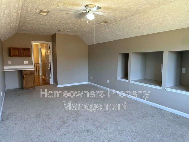 6521 Ryefield Dr property image