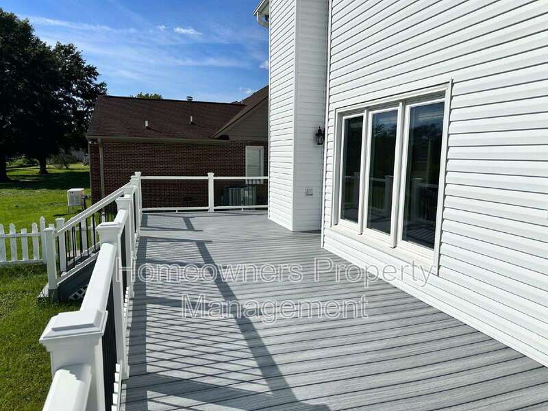 6521 Ryefield Dr property image
