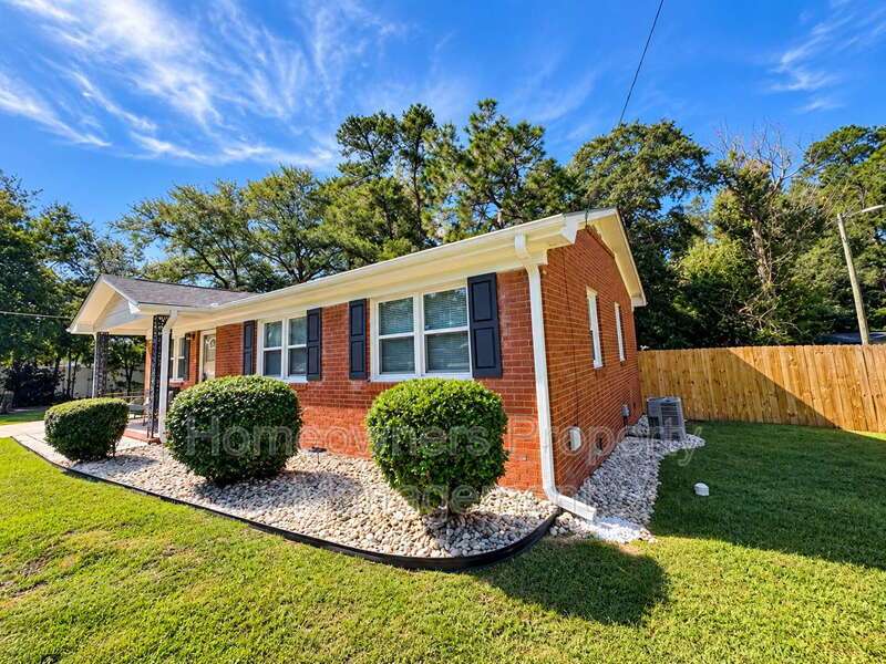 815 McNeil St, Spring Lake, NC property image
