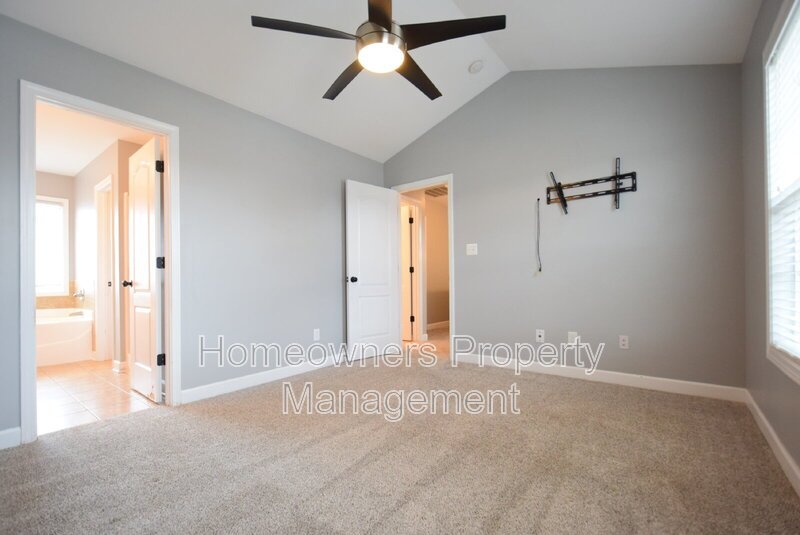 205 Stockbridge Dr. property image